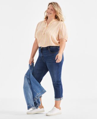 Plus Size Mid-Rise Curvy Capri Jeans, Exclusively at Macy's