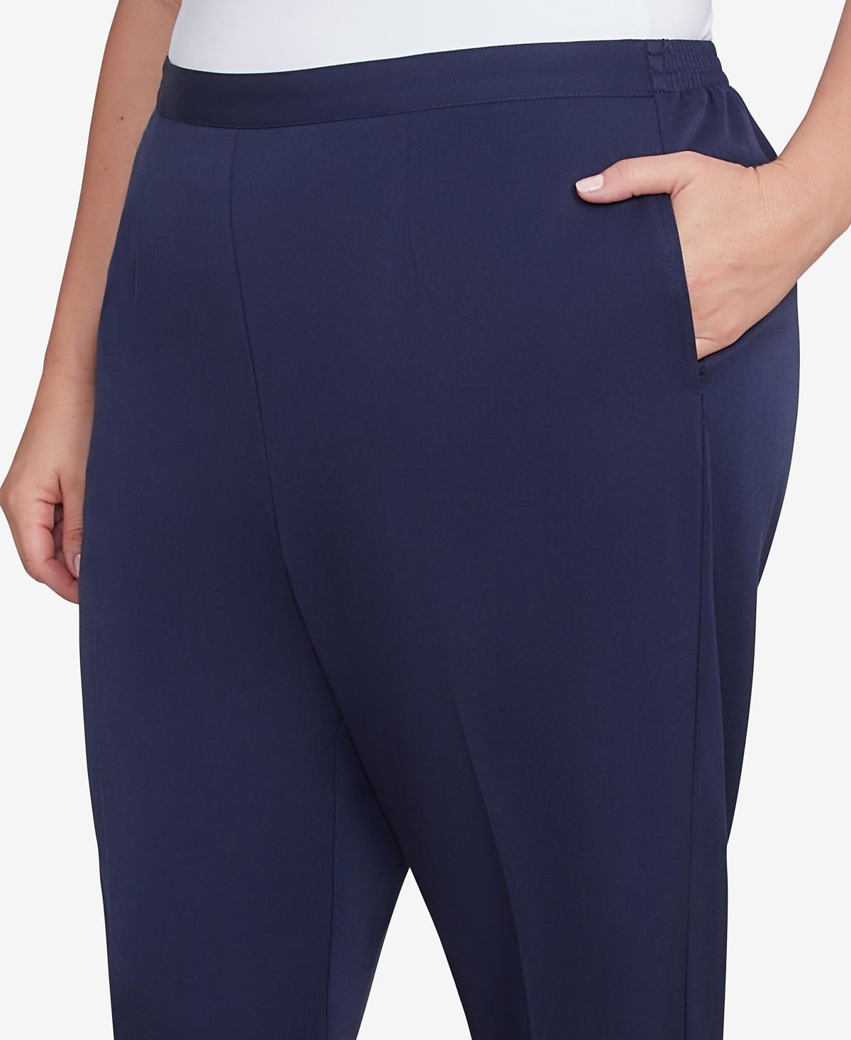Alfred Dunner Plus Size Block Island Modern Stretch Twill Short Length Pants In Navy