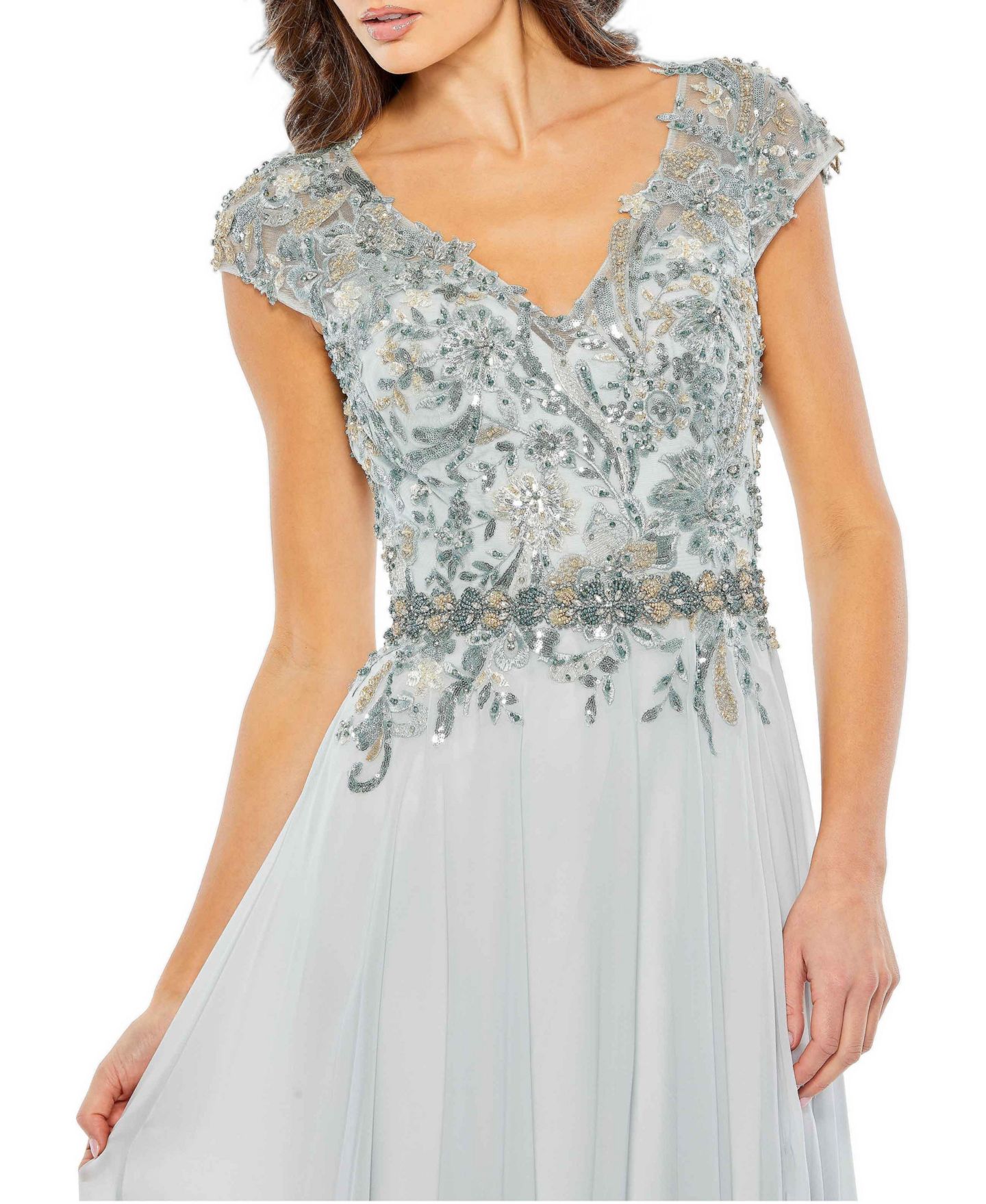 Женская кепка Mac Duggal Embellished Cap Sleeve Bodice Flowy Gown, цвет: Seamist — фото 2