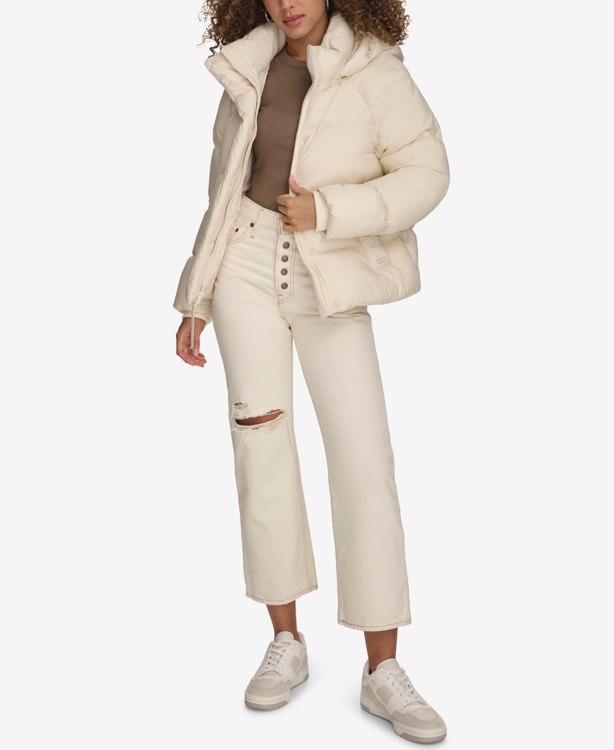 Levi's Women's Quilted Hooded Puffer Jacket In White
