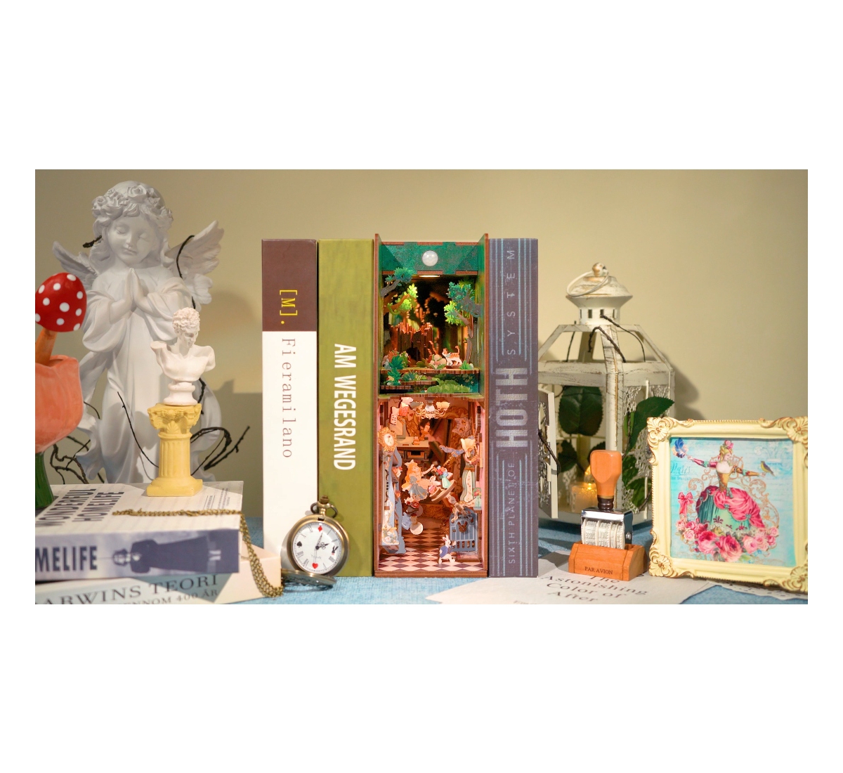 Flash Popup Diy 3D Book Nook Kit Travel with the Wind 143pcs
