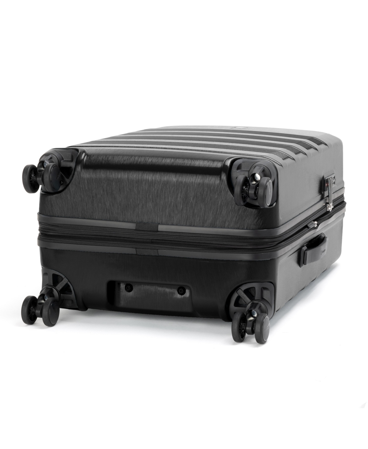 Travelpro Walkabout 7 Medium Check-in Expandable Hardside Spinner In Black