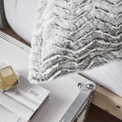 Peak of Cozy - Oversized Comforter Set - Chevron Frosted Espresso , Twin XL