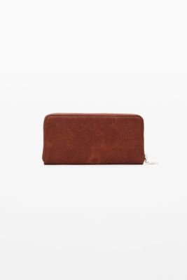 Women's Large wallet with embroidered flowers