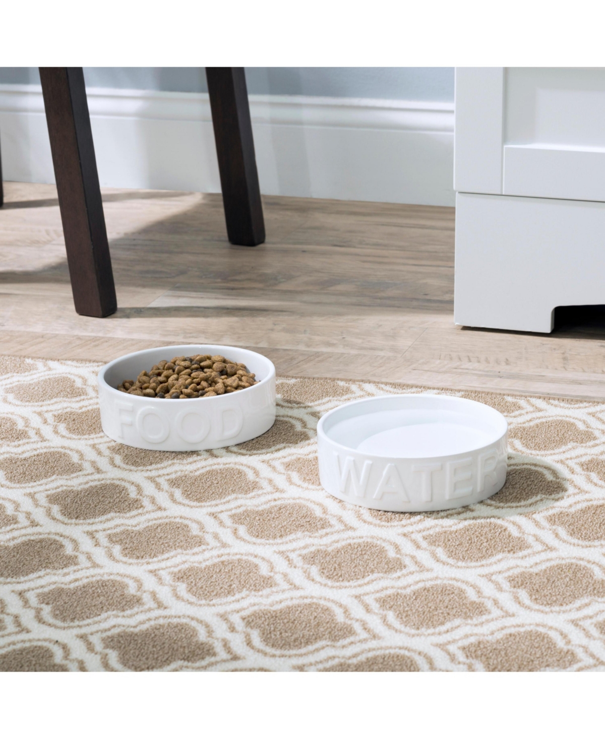 Park Life Designs Set of two Classic Collection ceramic food and water pet bowls