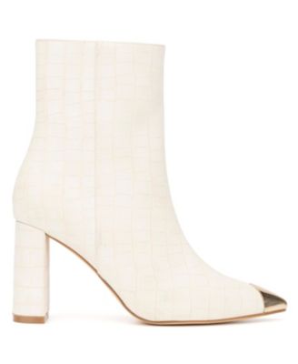 Women's Kyla Pointed Toe Bootie