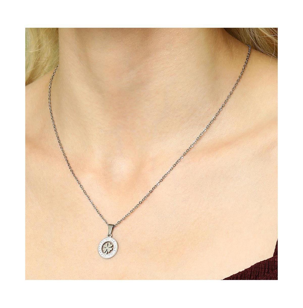 Sohi Women's The Clover Pendant Necklace