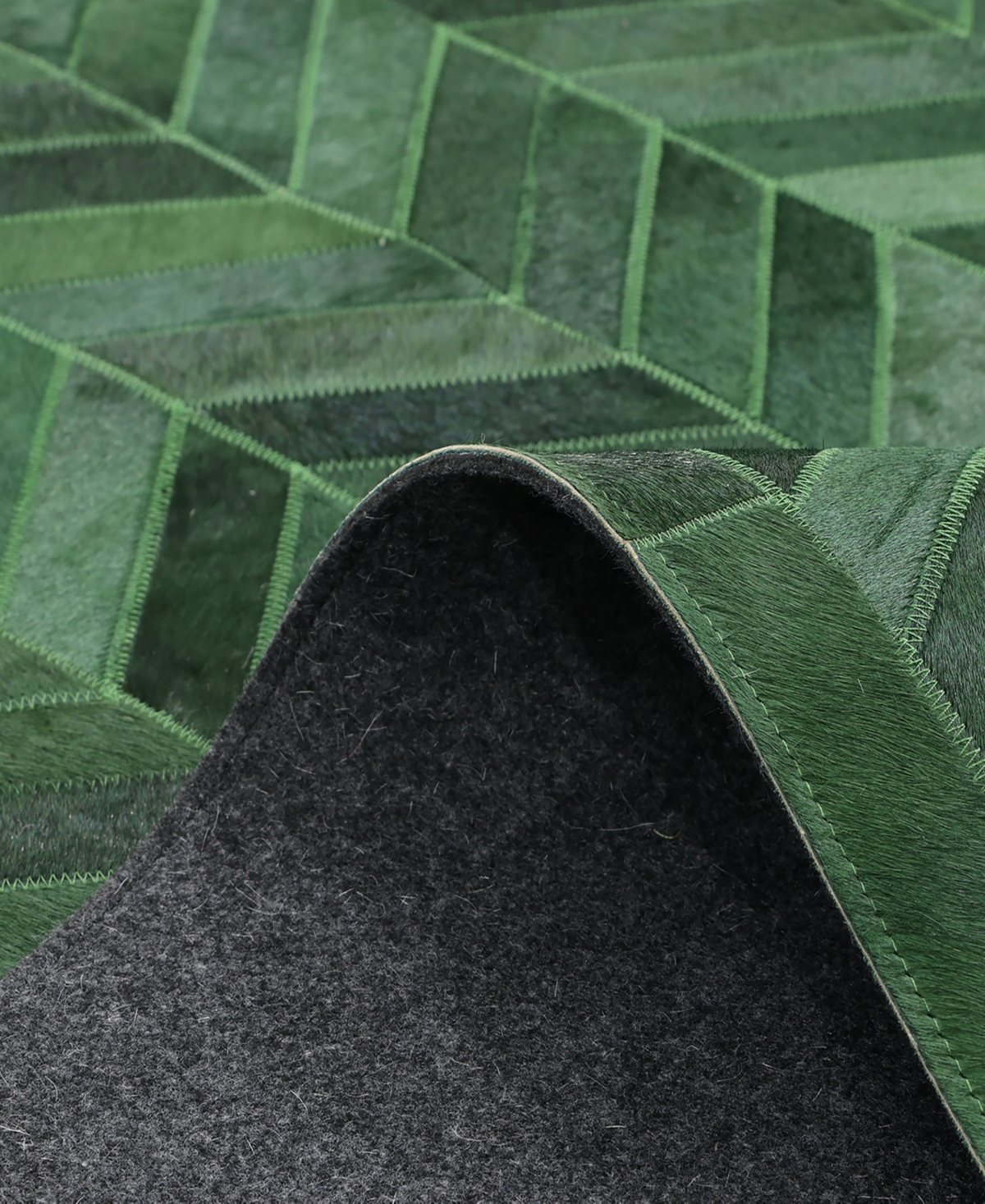 Timeless Rug Designs Cowhide S3339 9'x12' Area Rug In Green