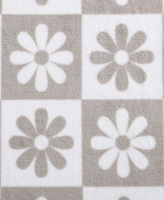 Daisy Check Ultra Soft Plush Fleece Throw, 70" X 50"