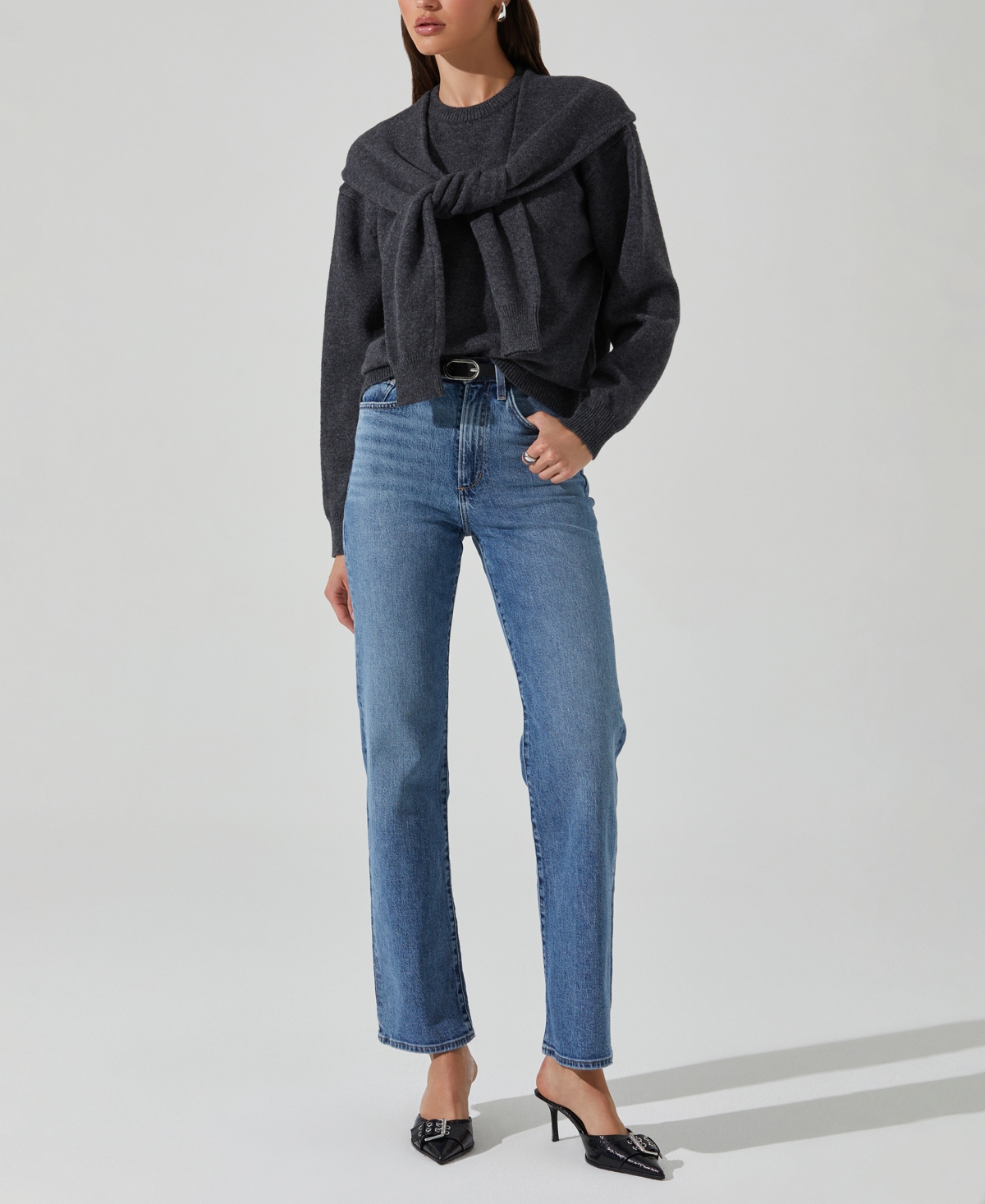 Astr Women's Delrin Long-sleeve Sweater In Charcoal