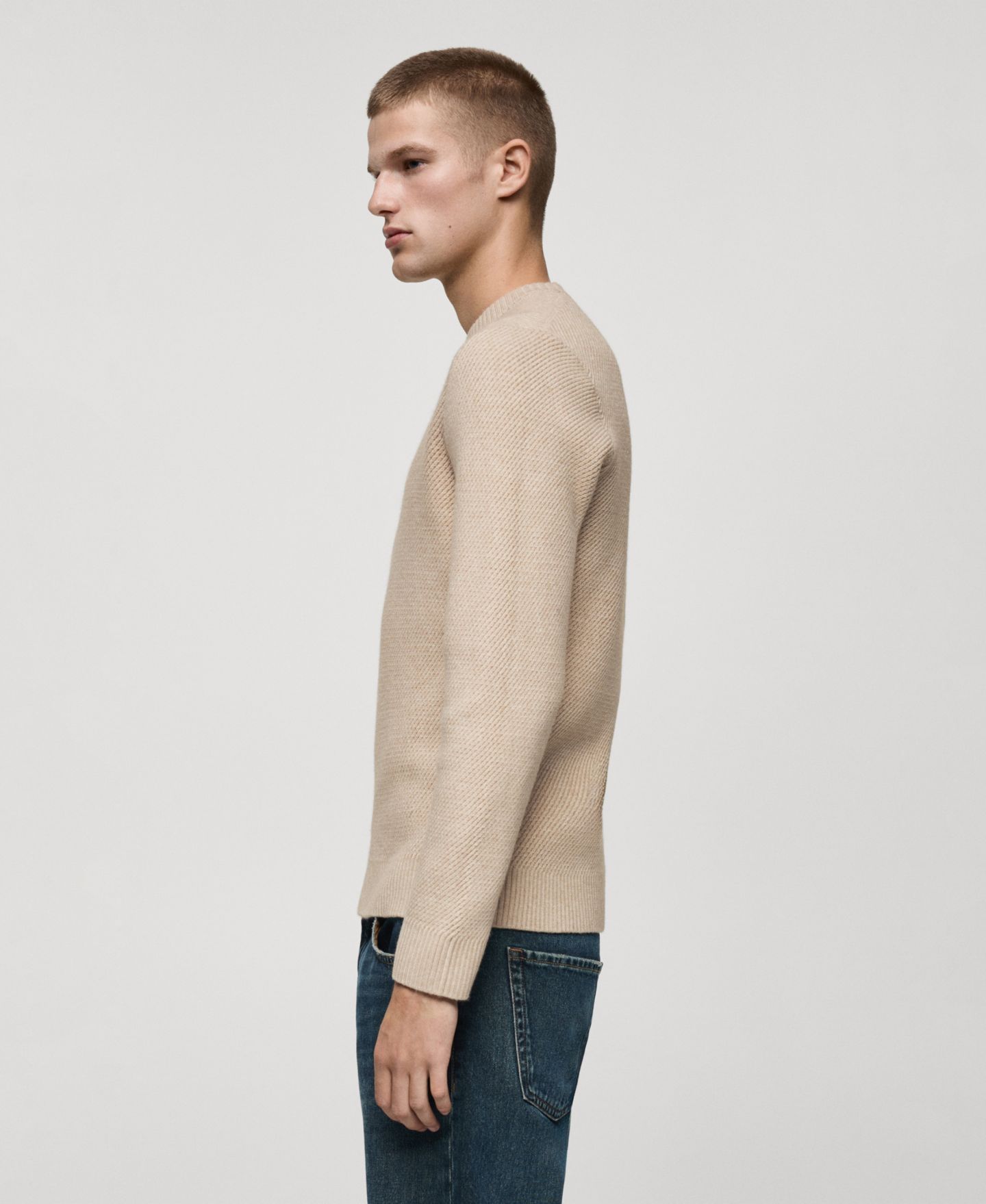 Мужской свитер MANGO EU Regular-Fit Knitted, цвет: Песочный — фото 5