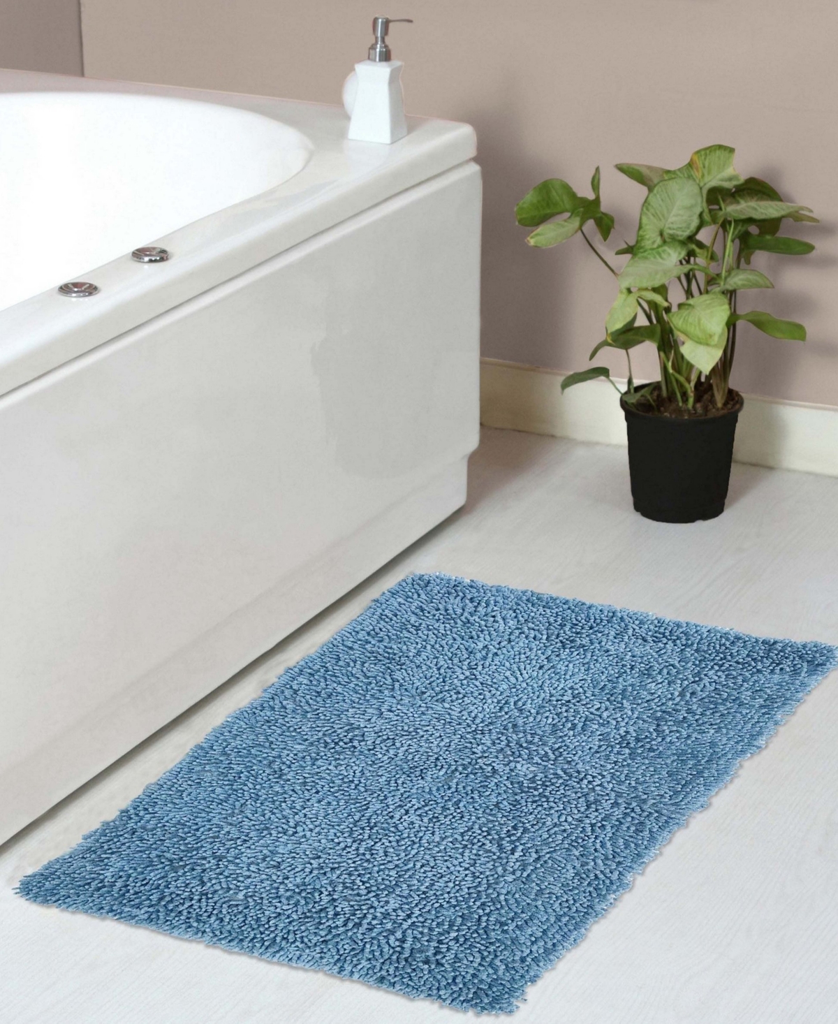 Home Weavers Fantasia Bath Rug, 24" x 40"