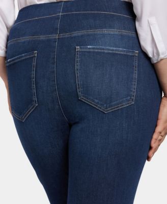 Plus Size Pull-On Straight Jeans