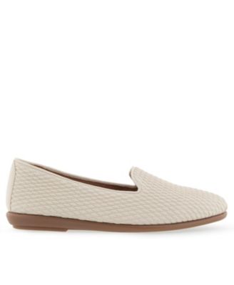 Women's Betunia Casual Flats