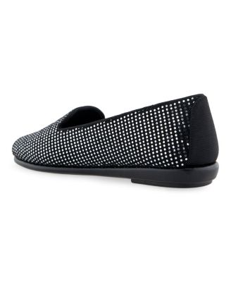 Women's Betunia Closed Toe Flats