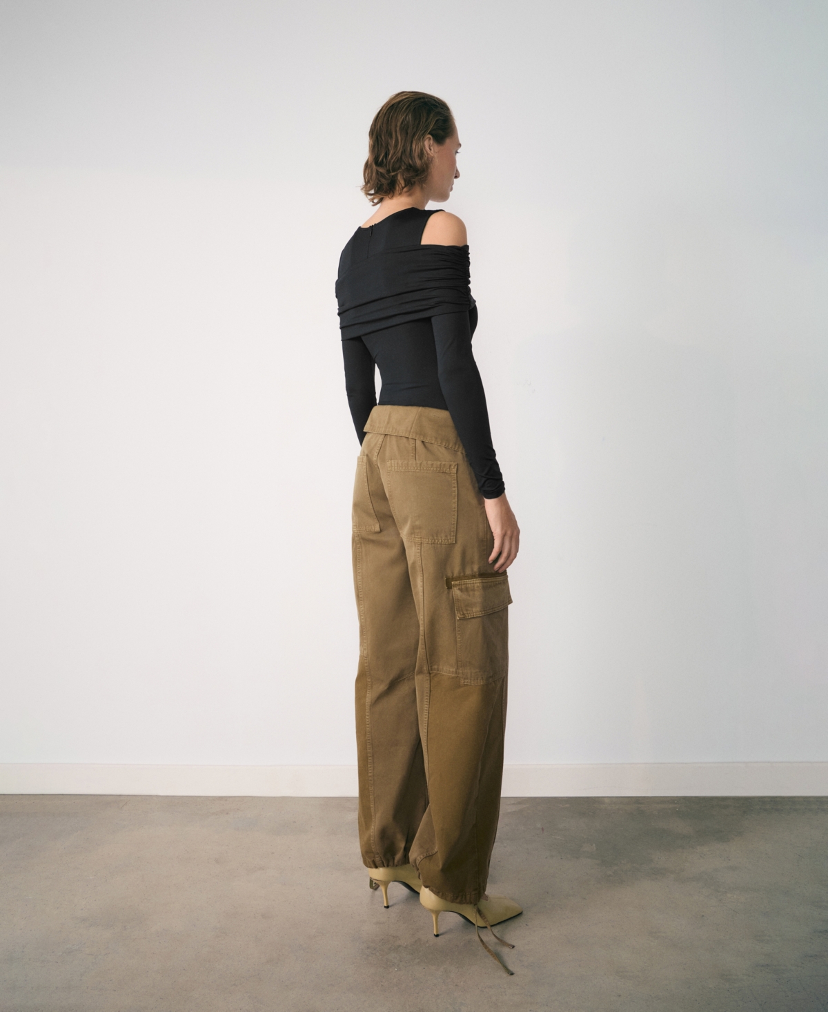 Mango Women's Turn-Up Waist Cargo Jeans