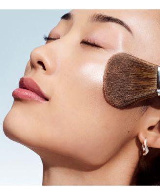 True Highlight Weightless Illuminator Highlighter, 0.28 oz.