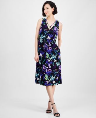 Connected - Women's Strappy V-Neck Floral Midi Dress