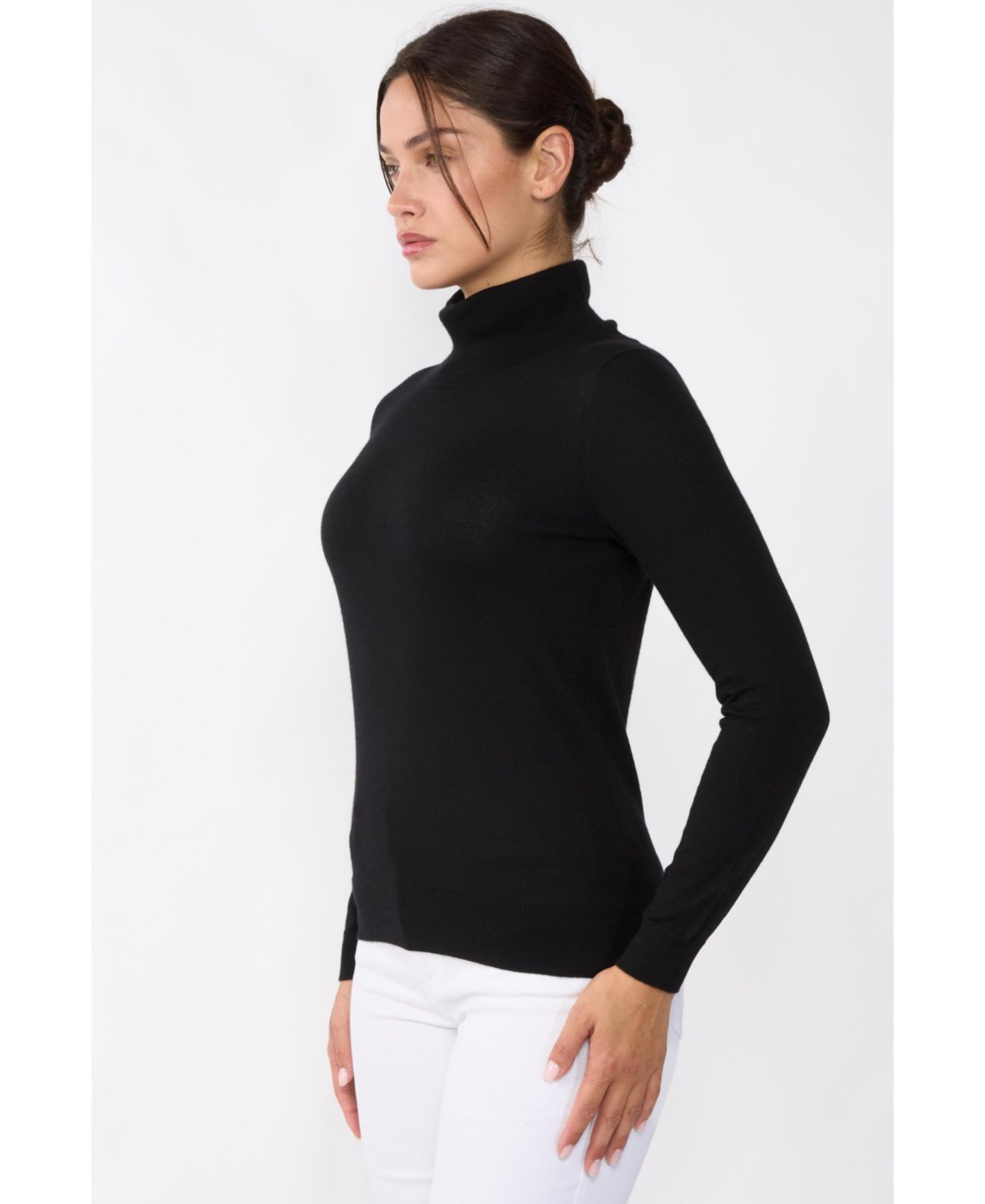 Женский свитер JENNIE LIU 100% Cashmere Turtleneck Sweater Tissue Weight Cashmere Sweaters, цвет: Чёрный — фото 2