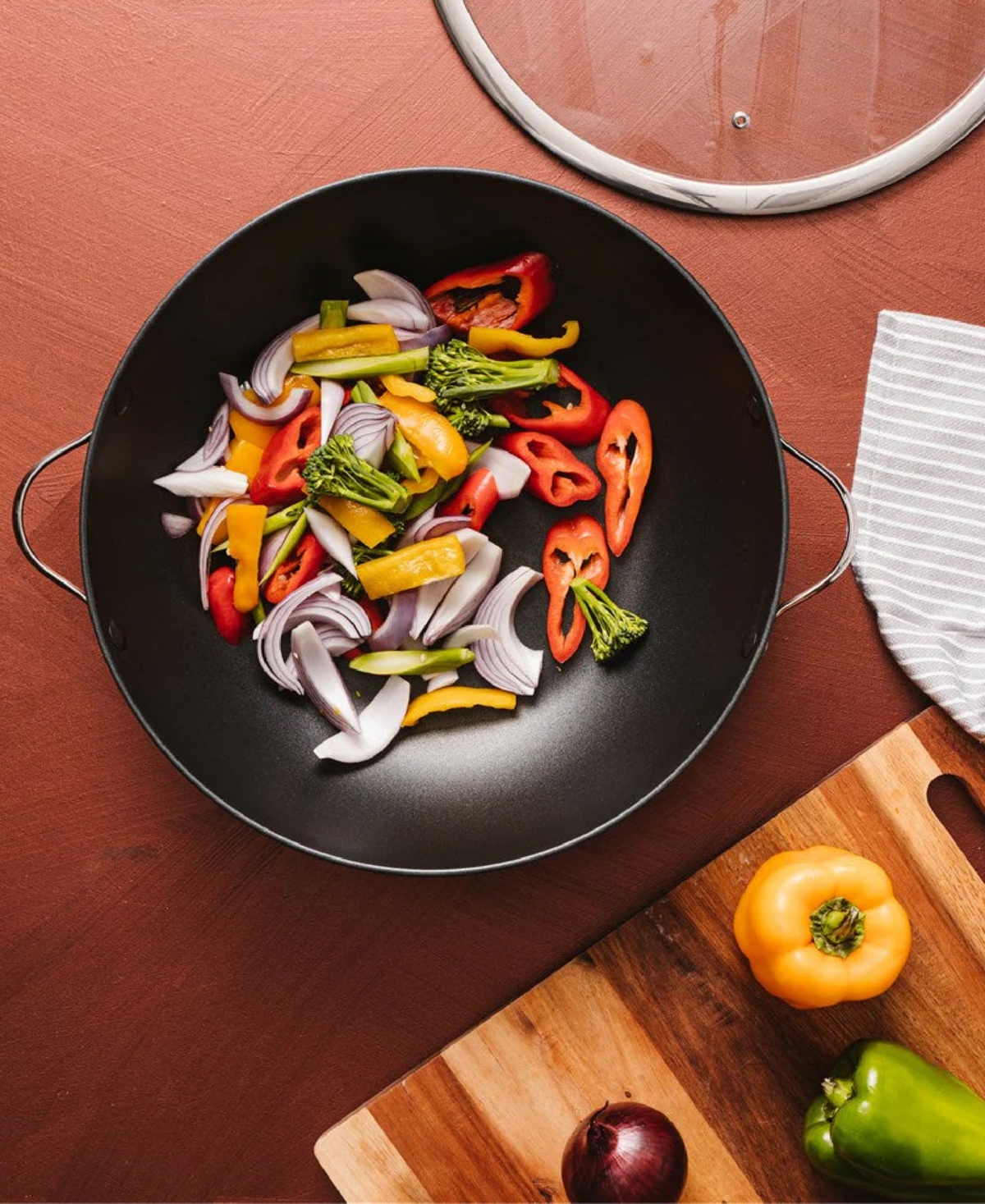 Cuisine::pro Id3 14" Hard Anodized Cast Wok In Black