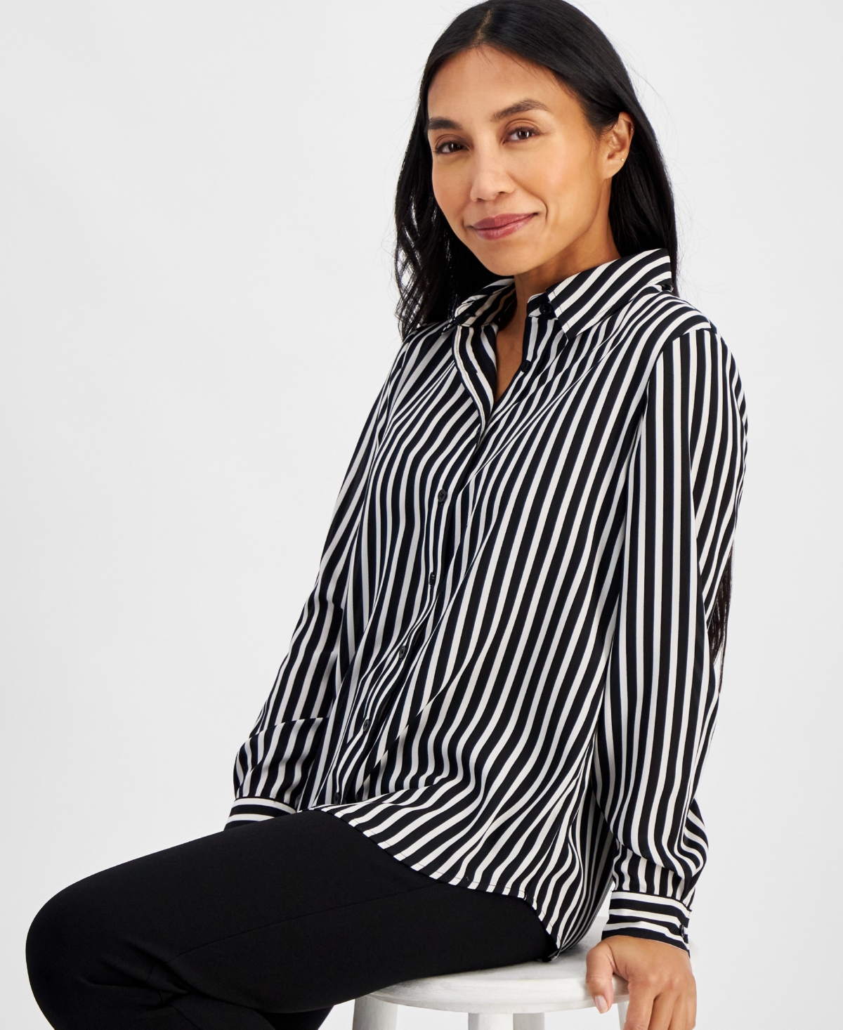 Ak Anne Klein Women's Long Sleeve Clean Front Utility Shirt -Anne White