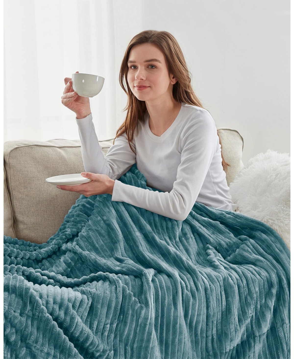 Nestl Cut Plush Lightweight Super Soft Luxury Bed Throw, 50" X 60" In Stone Blue