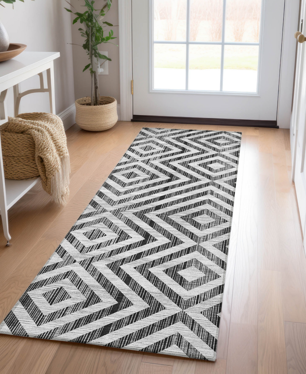 Addison Chantille Acn733 2'3"x7'6" Runner Area Rug In Black