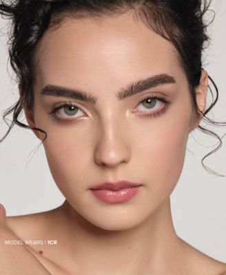 Impeccable Blurring Second-Skin Matte Foundation