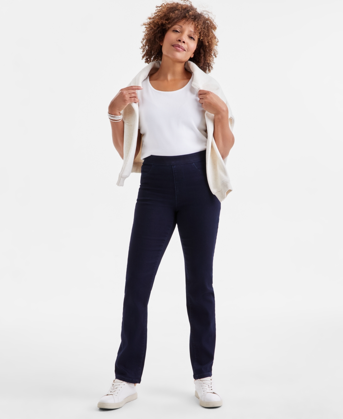 Petite Mid-Rise Pull-On Straight-Leg Jeans, Exclusively at Macy's - Rinse
