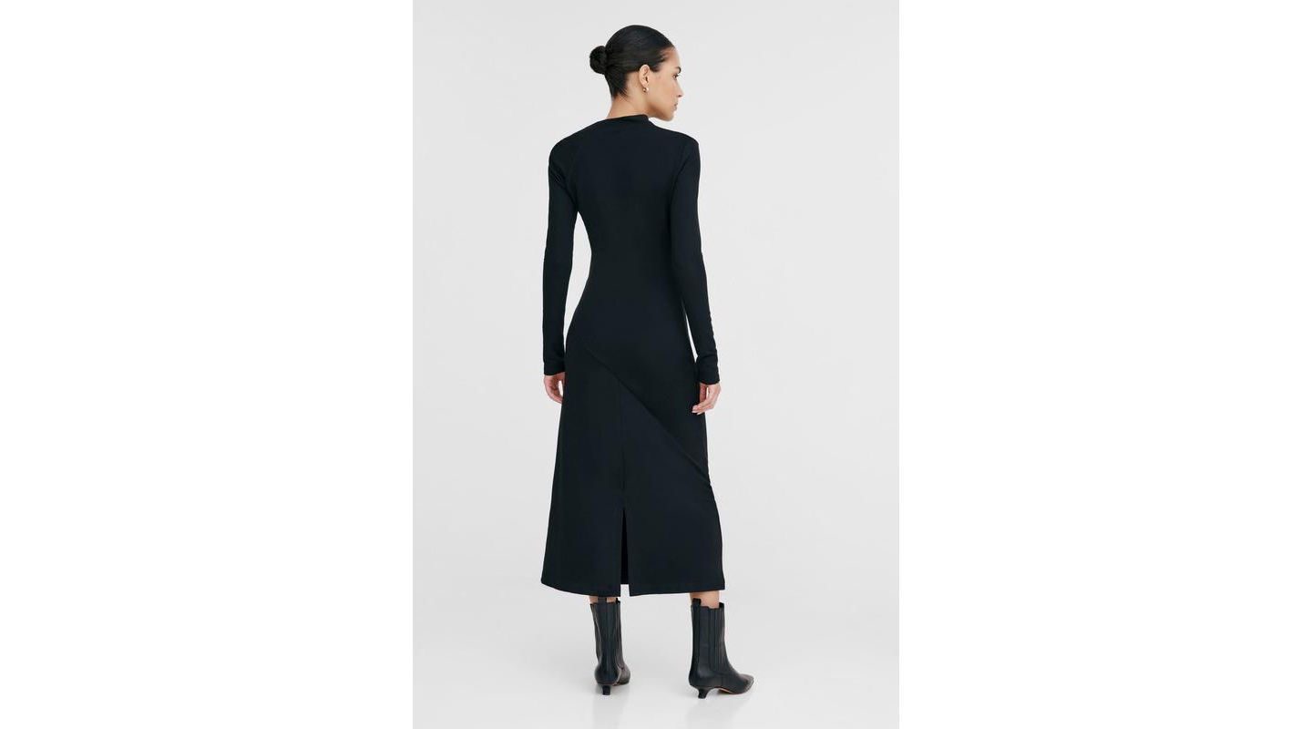Женское платье Marcella Marla Fitted Bodice A-Line V-Neck Midi with Back Slit, цвет: Чёрный — фото 3