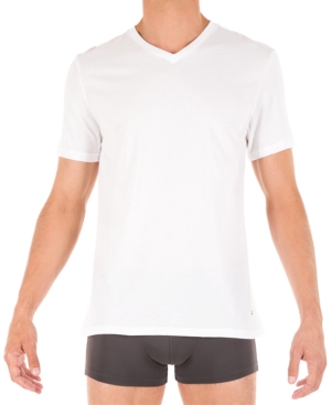 Tommy Hilfiger Men's Classic V Neck 3 Pack Undershirts 09TVN01