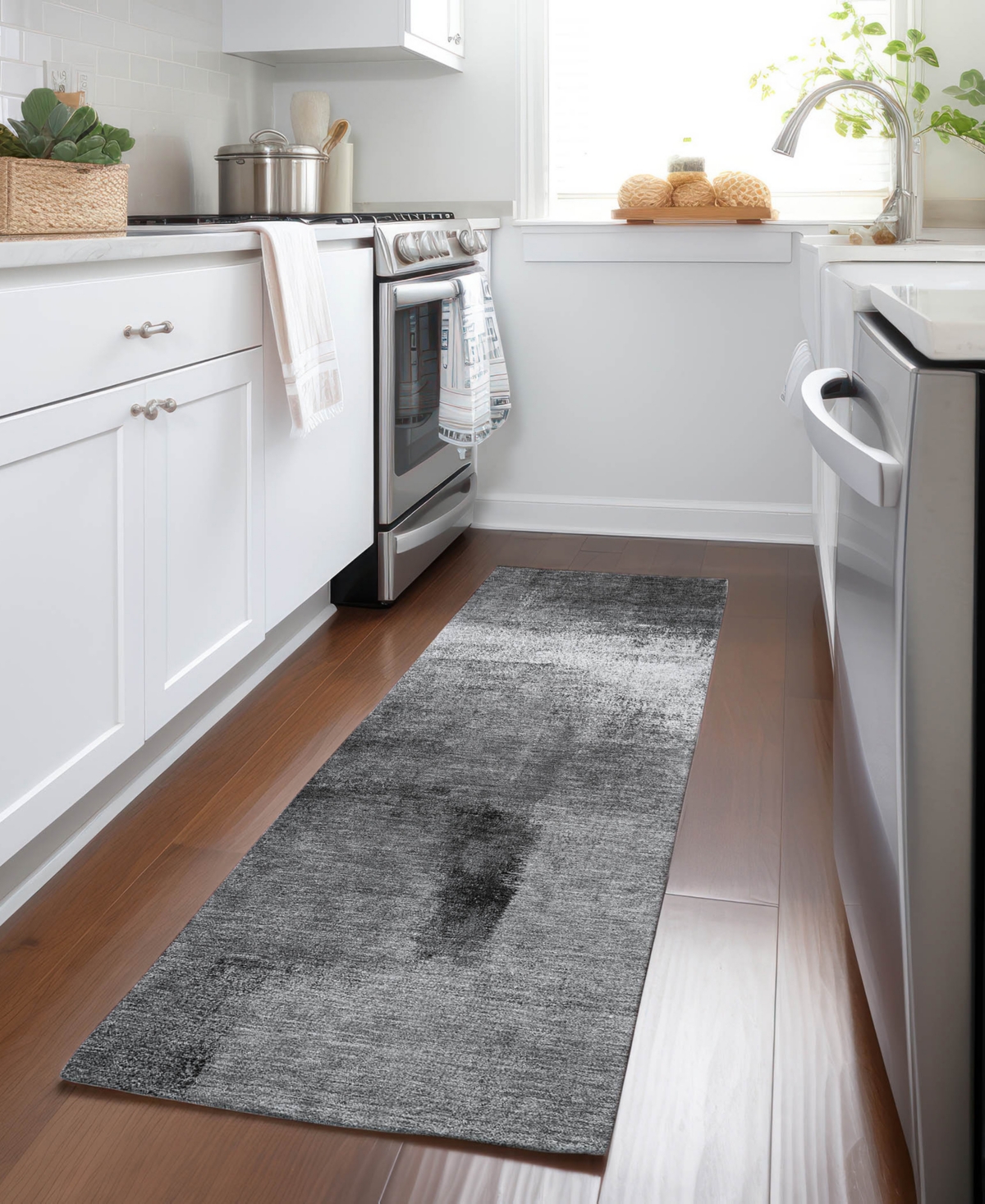 Addison Chantille Acn787 2'3''x7'6'' Runner Area Rug In Gray