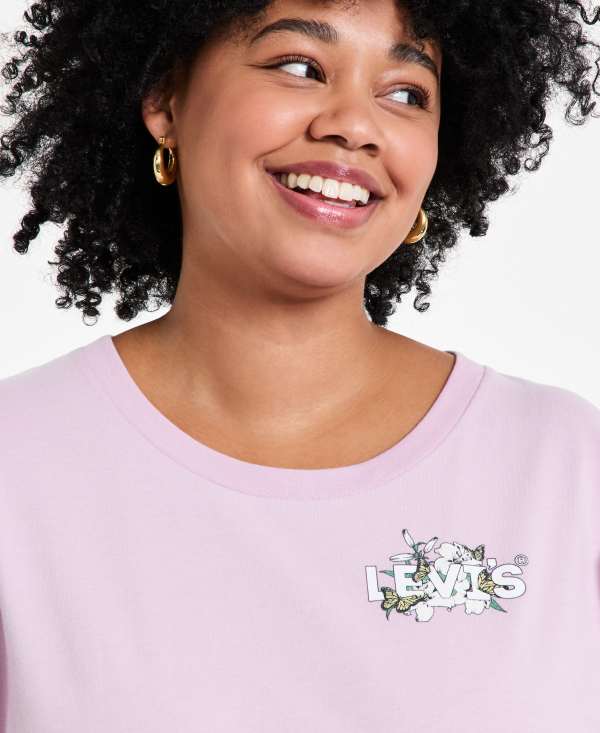 Shop Levi's Plus Size Cotton Perfect Logo Lily T-shirt In Lily High Logo Fragrant