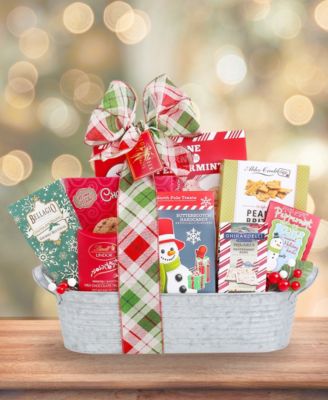 Haul Out The Holly Gift Basket, 9 Piece
