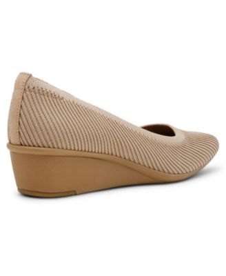Women's Wisher Wedge Slip On Flats