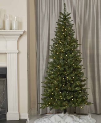 6' Pre-Lit Dakota Pine Artificial Tree