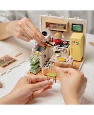 Plastic House Building Set Toy DIY Doll House Playset for Construction Toys Diorama Kit Gifts, Multicolored, 6.4"6.4"6"