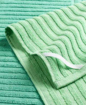 2 Pack Linear Sculpted Towels