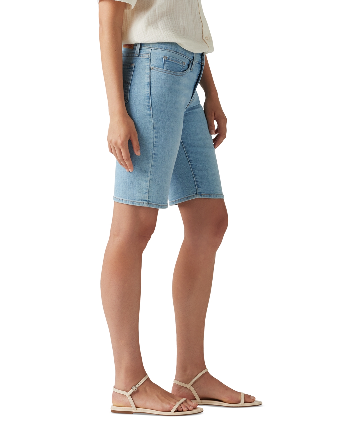 Levi's Women's Mid-rise Shaping Bermuda Shorts In Double Duty Short