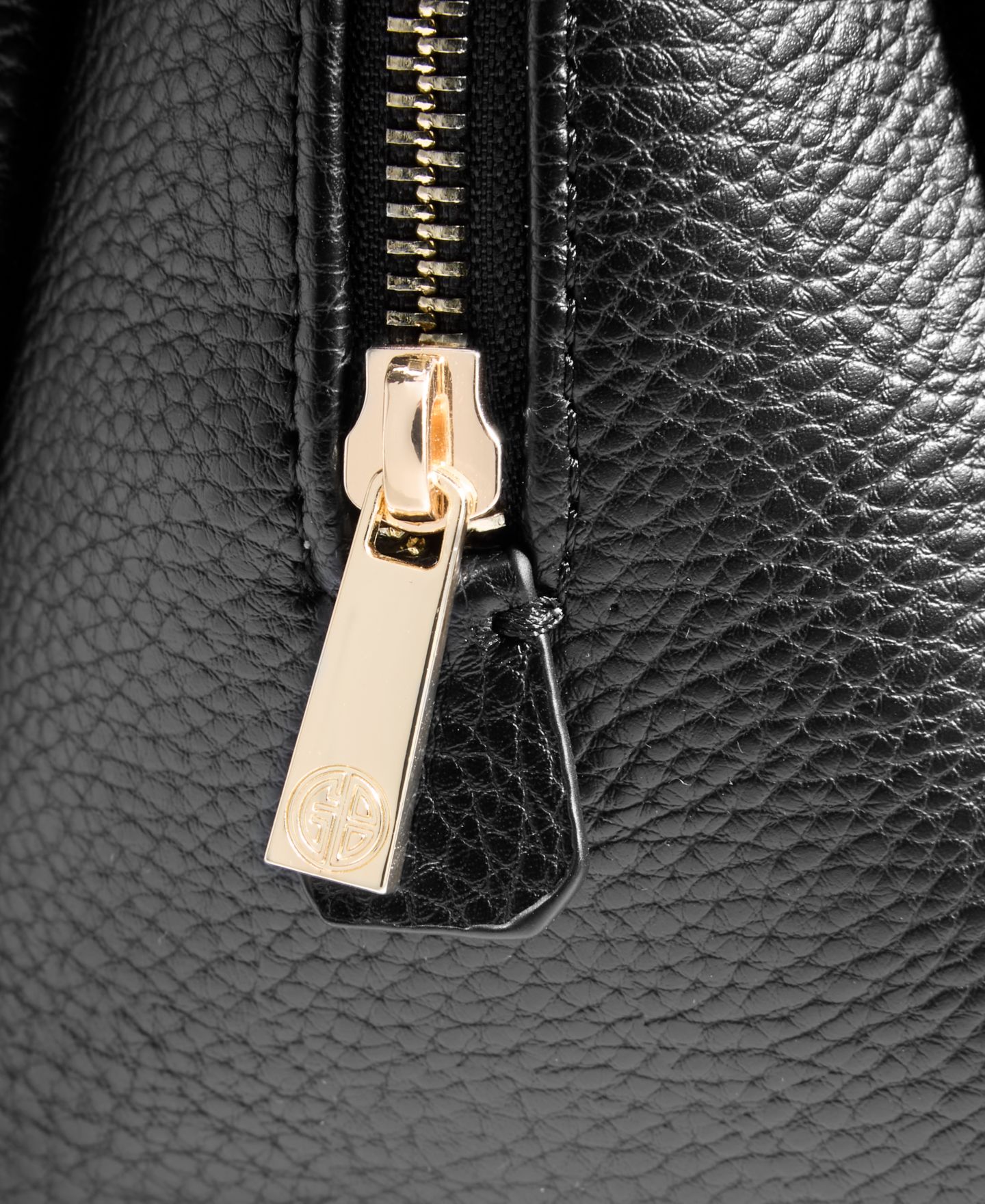 Женская сумка Giani Bernini Pebble Small Satchel, цвет: Чёрный — фото 5