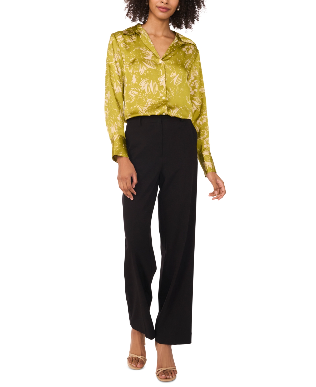 VINCE CAMUTO WOMEN'S PRINTED COLLARED V-NECK LONG-SLEEVE TOP 