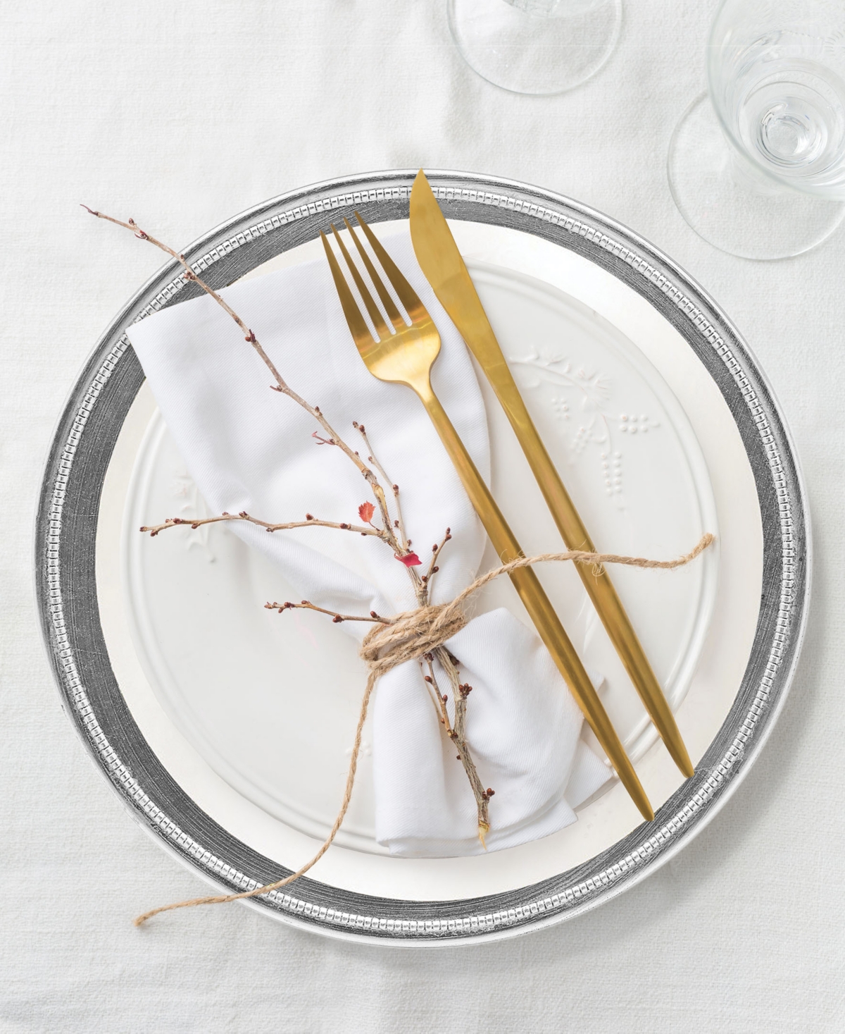 American Atelier Leaf Rim/white Charger Plates, Set Of 12 In Silver
