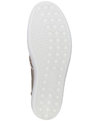 Women's Soft 7 Woven Slip-On Sneakers