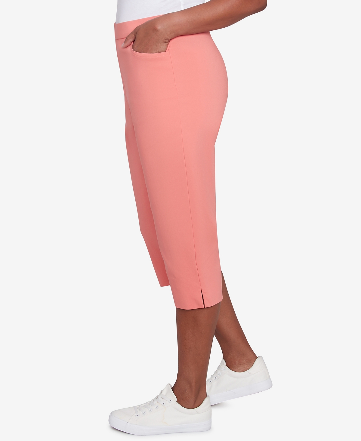 Alfred Dunner Petite Classics Flat Front Allure Clamdigger Pants In Coral