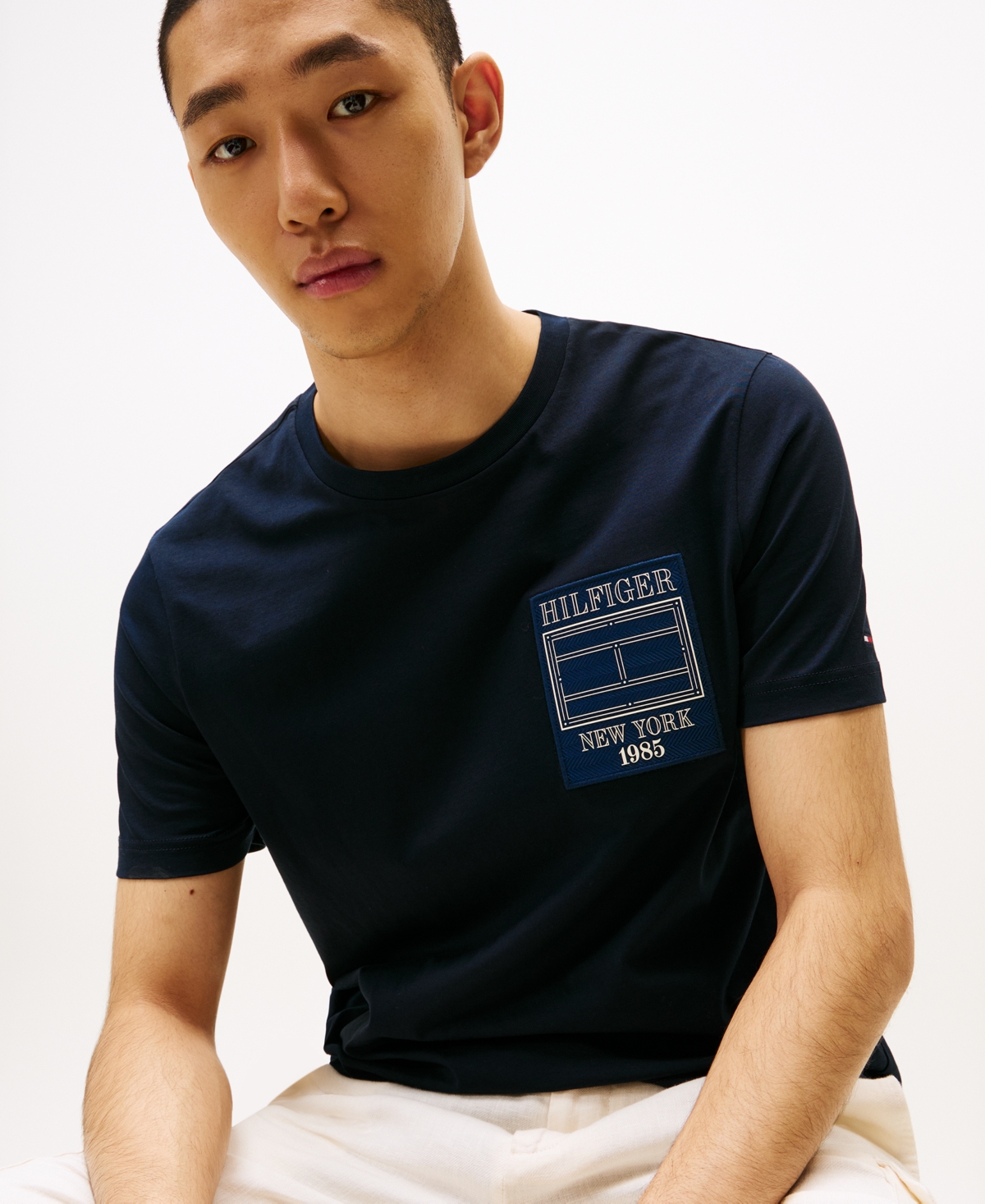 Tommy Hilfiger Men's Relaxed Fit Short Sleeve Outline Flag Logo T-shirt In Desert Sky