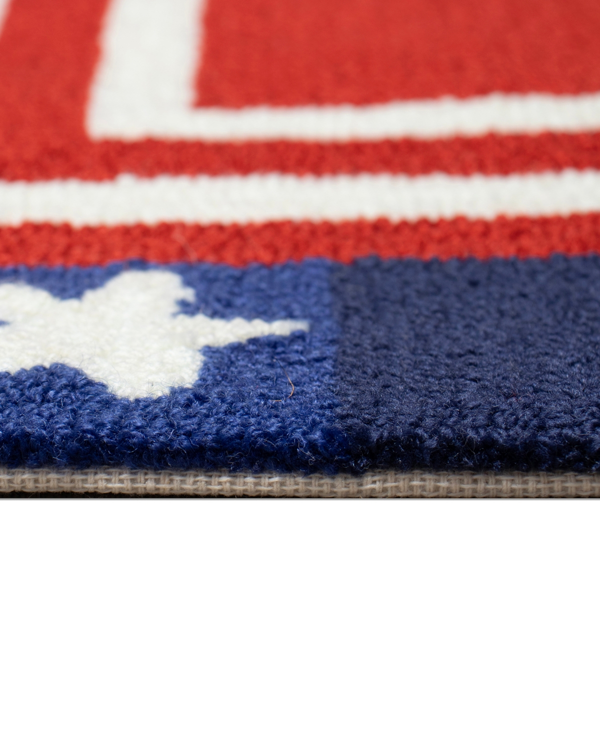 Liora Manne Frontporch Patriotic Pendant Area Rug, 1'8 X 2'6 In Red