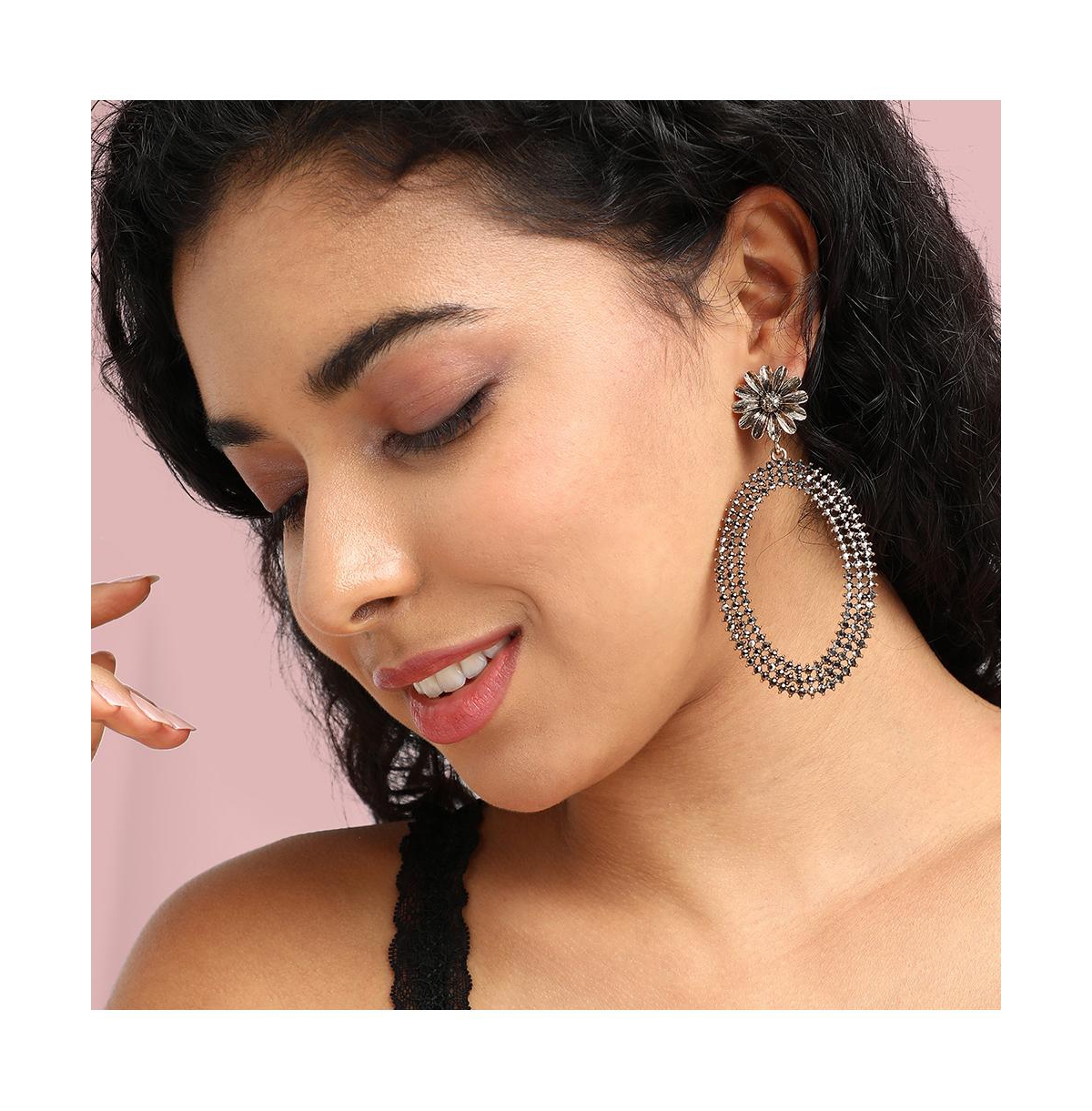 Sohi Maxi Daisy Intricate Oval Drop Earrings In Silver