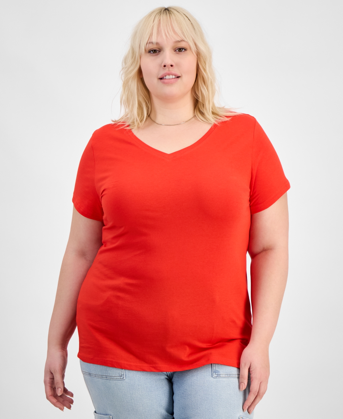 Trendy Plus Size Fitted V-Neck T-Shirt - Zinfandel