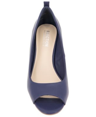 Women's Elinor Mid Wedge Pumps