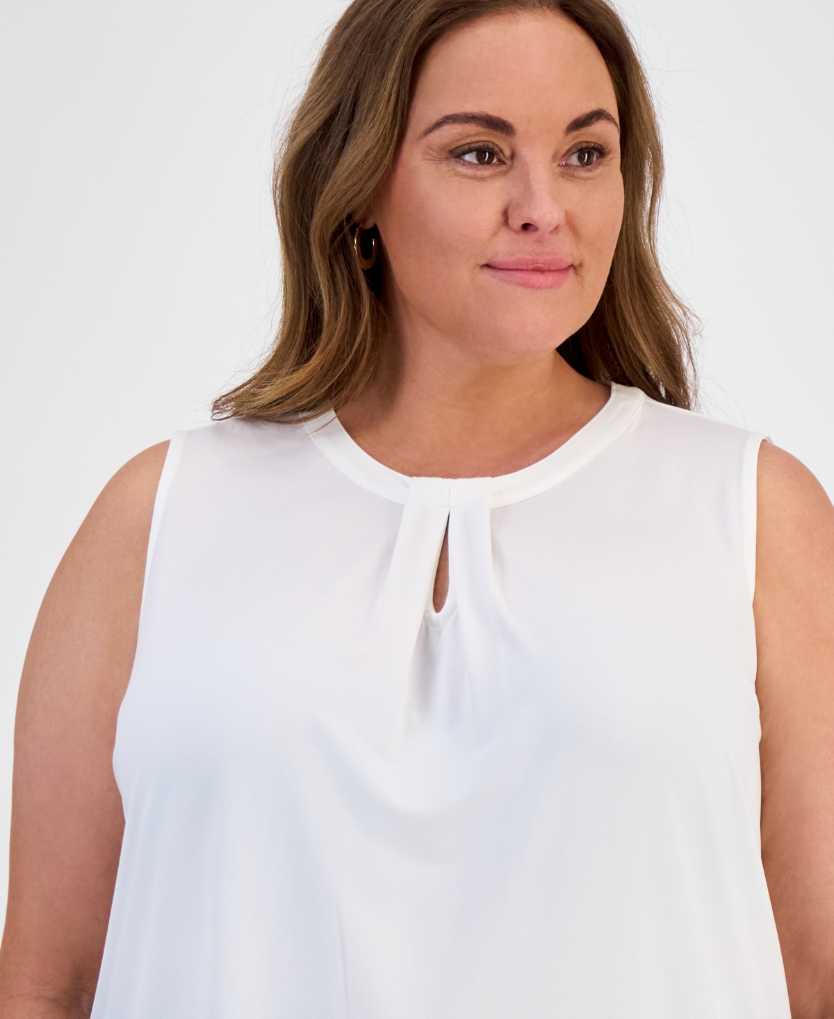 Kasper Plus Size Keyhole-neckline Sleeveless Top In Lily White